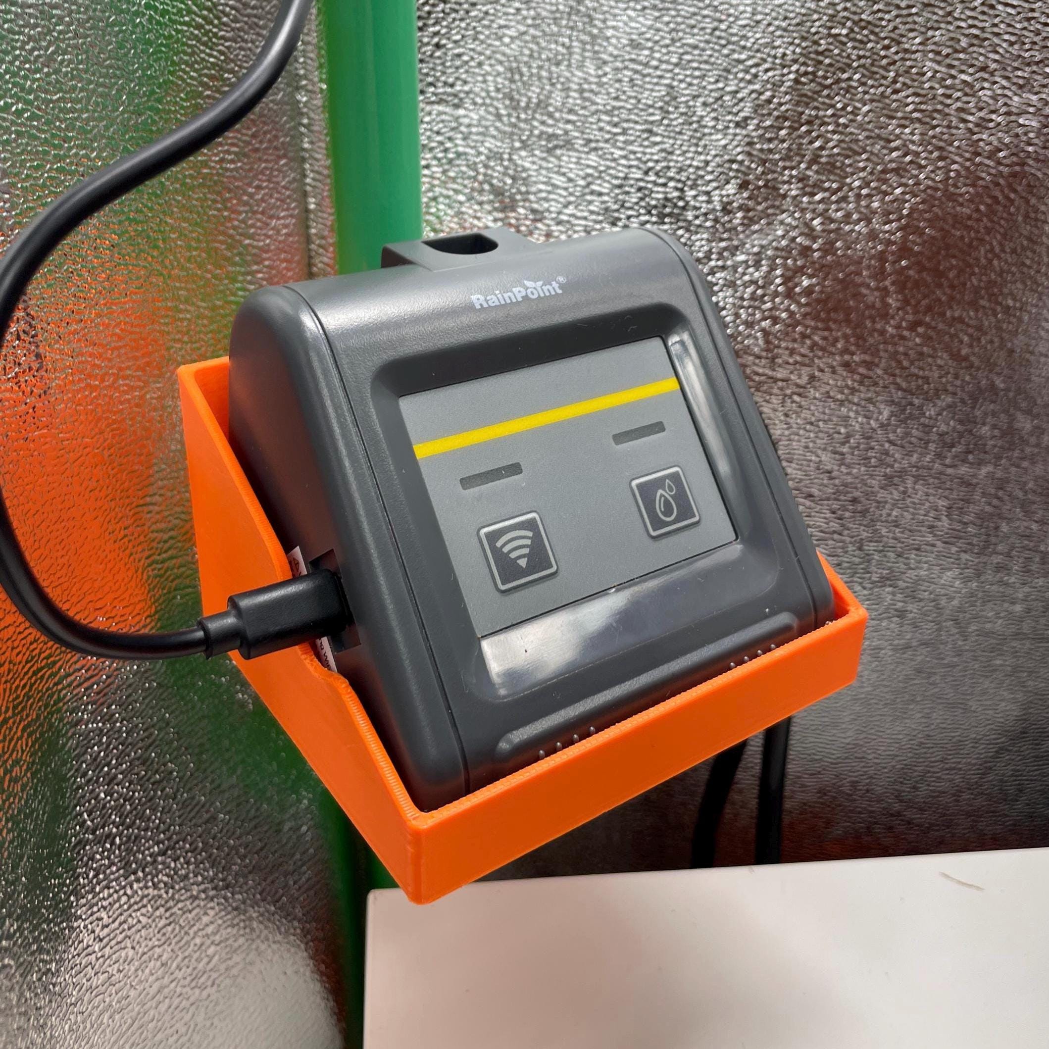 Rain Point Holder